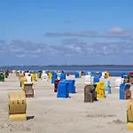 Haus In Am Wattenmeer בית נופש *